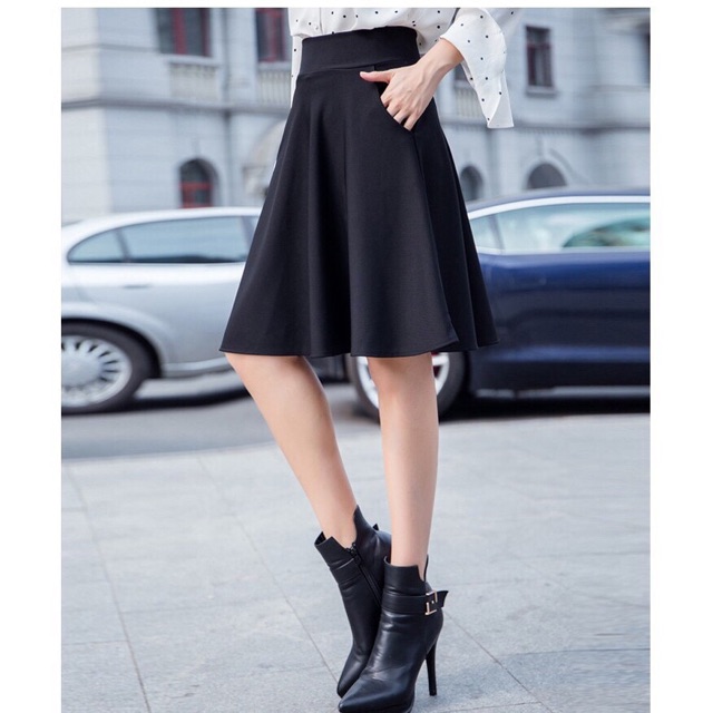 CHÂN VÁY XOÈ HARA