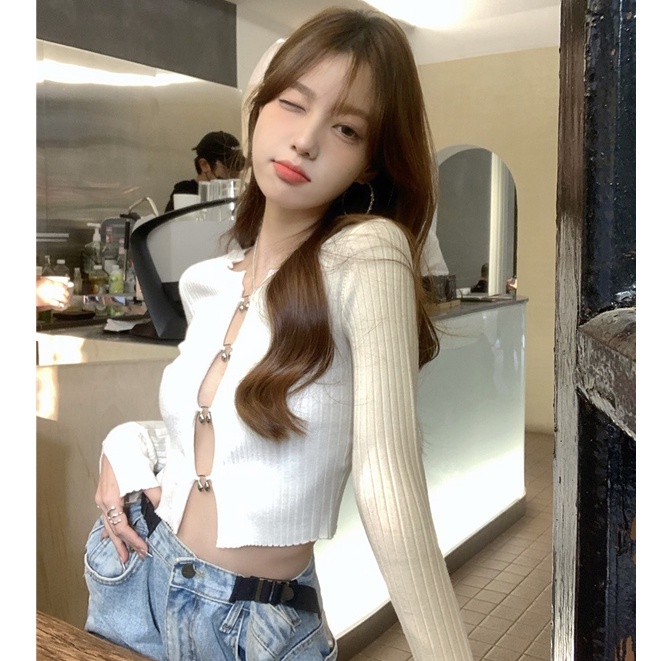 QKOOLE Áo croptop  dệt kim tay dài dáng ôm phong cách Hàn Quốc thời trang quyến rũ cho nữ