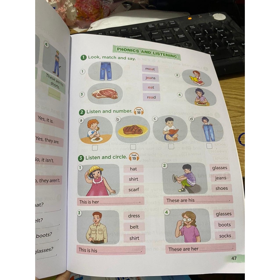 Sách - Bài tập phát triển năng lực tiếng anh 3 tập hai ( theo chương trình giáo dục phổ thông 2018 )