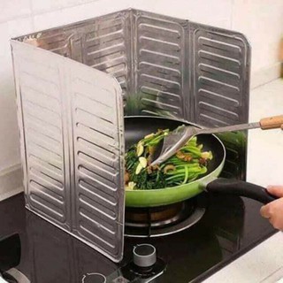 Miếng chắn dầu mỡ bếp ga