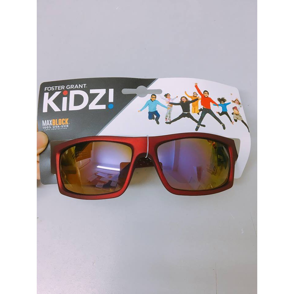 Kính mát disney cho bé trai