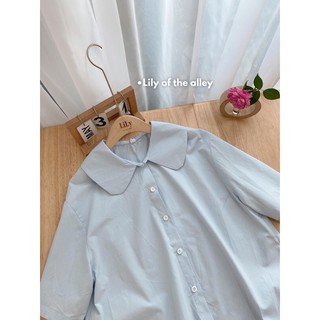Sơ mi trơn cộc tay cổ sen