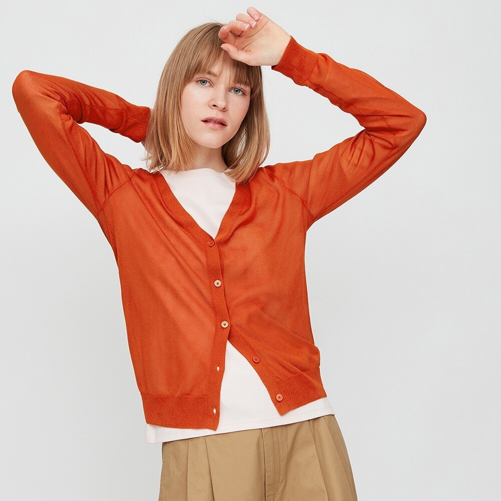 Áo khoác len cardigan mỏng nữ chống tia UV cổ tim xinh xắn của Uniqlo