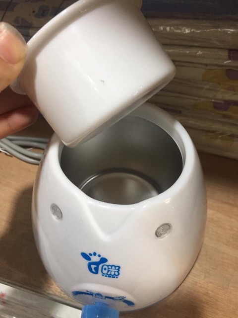 Máy ủ sữa yummy loại to, có điều chỉnh nhiệt độ cho bé