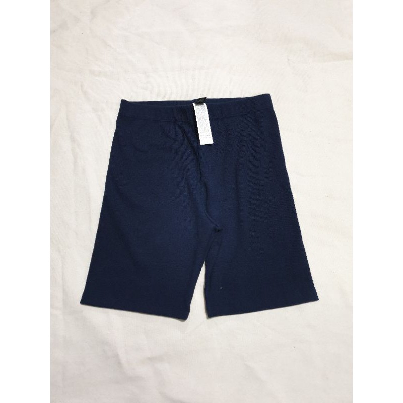 quần short biker hiệu F21 thun cotton