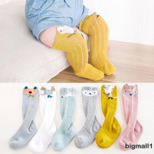 Đôi tất dài cotton in hình cao dễ thương cho trẻ