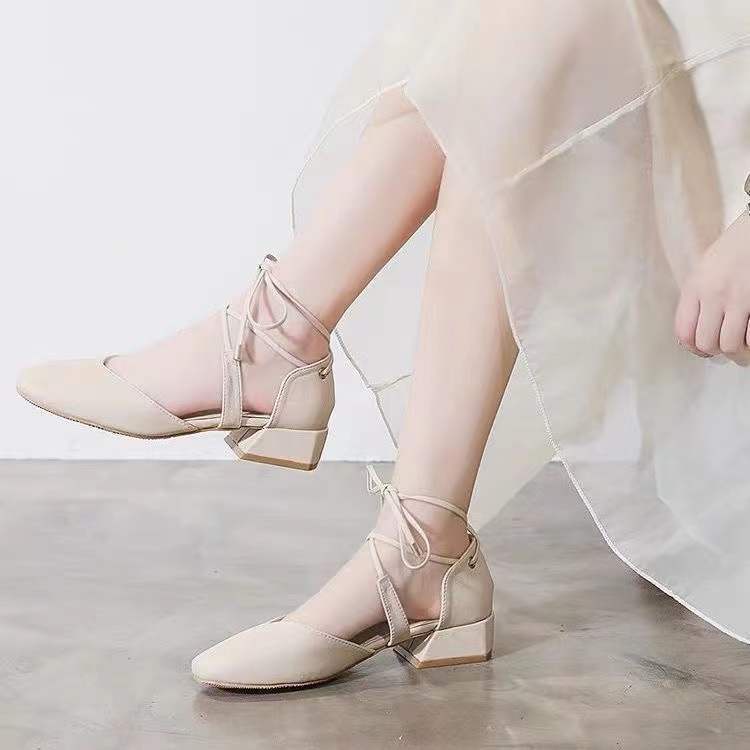 Sandal Thiết Kế Mới Năng Động Thời Trang