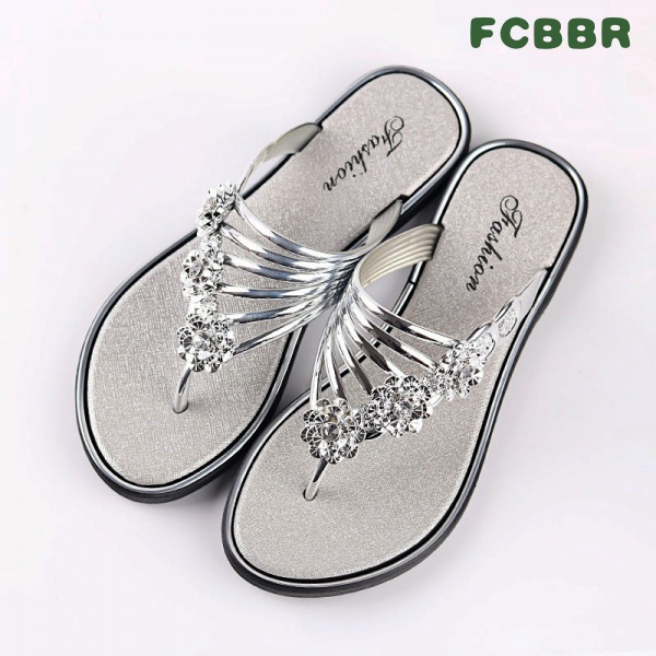 Dép Xỏ Ngón Đế Bằng Siêu Nhẹ Thời Trang Mùa Hè 2023 Cho Nữ