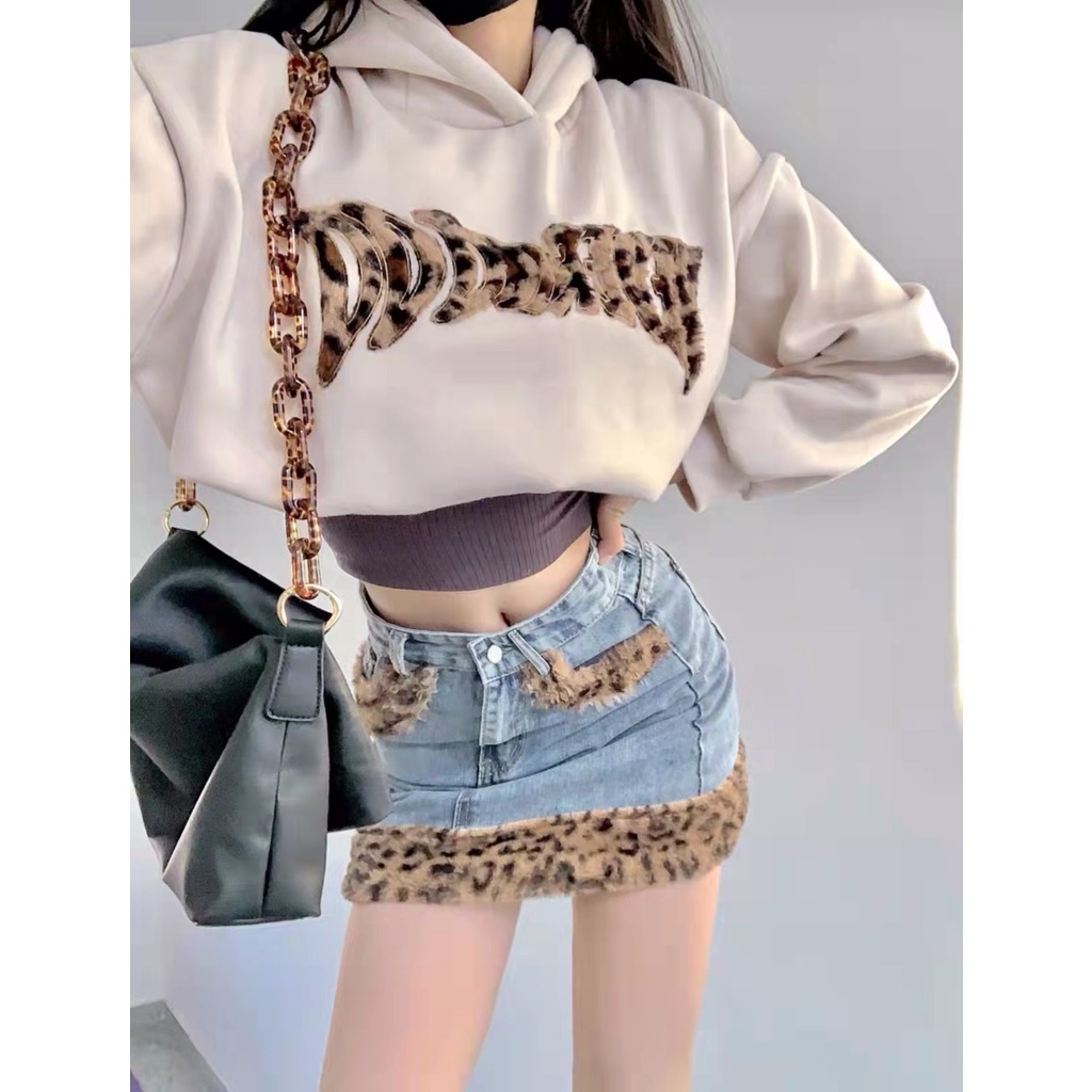 Mới Áo Nỉ Tay Dài in Hình Dễ Phối Đồ | BigBuy360 - bigbuy360.vn