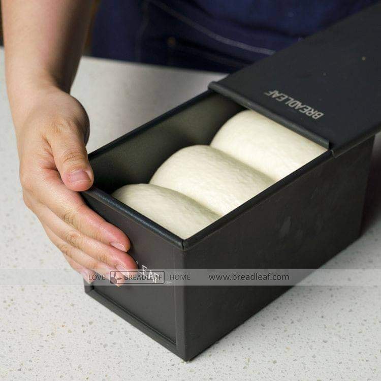 Khuôn Bánh Mì Gối Breadleaf 450gr