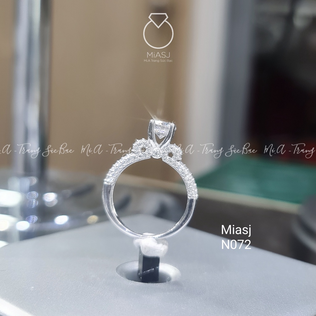 Nhẫn nữ bạc Ý S925 đính hoa đá MiASJ 4 chấu kiểu dáng sang trọng N072