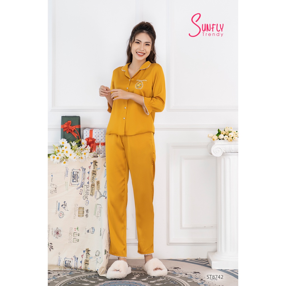 Bộ đồ mặc nhà nữ pijamas lụa SUNFLY áo tay lỡ quần dài ST8742
