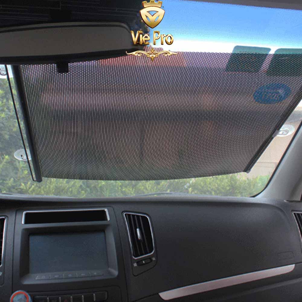 Rèm kéo che nắng xe ô tô tự cuốn thông minh đủ kích thước kính lái kính phụ và kính sau - Vie Pro