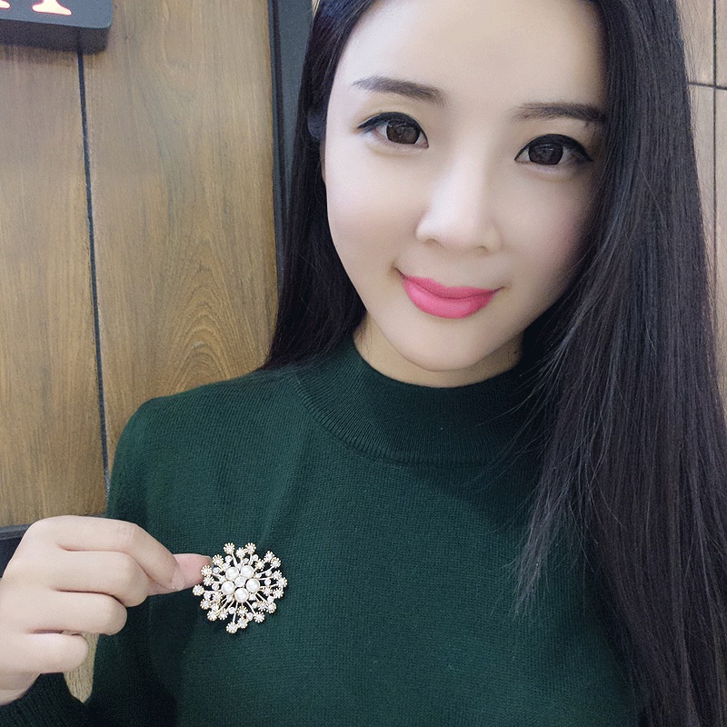 Ghim Cài Áo Hình Hoa Tuyết Đính Đá Và Ngọc Trai Nhân Tạo Thời Trang