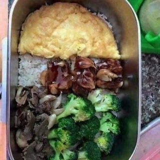 Hộp cơm magic