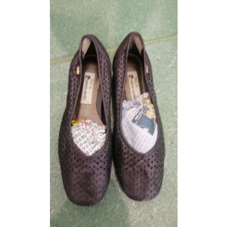 Giầy si cho khách