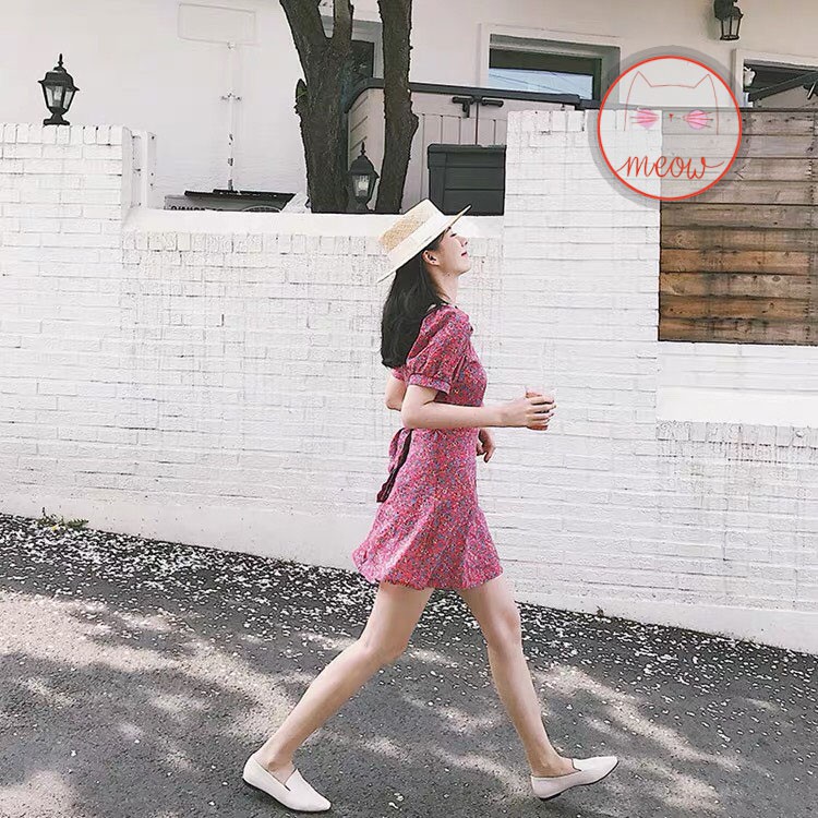 Váy hoa nhí xinh xắn
