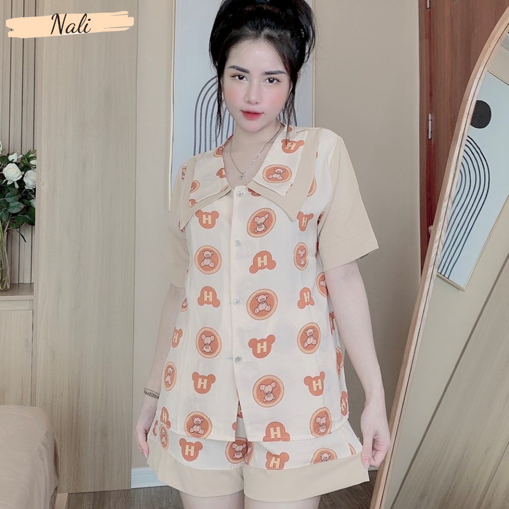 Bộ pijama nữ cộc tay quần đùi chất liệu lụa mango cao cấp, bộ đồ ngủ nữ cổ nhọn hoạ tiết hoạt hình dễ thương CC12