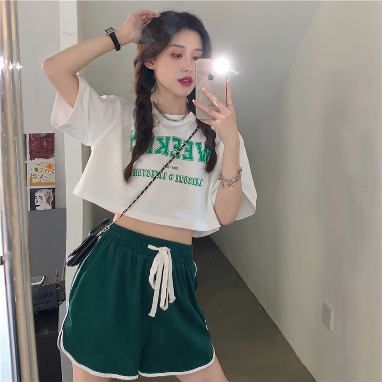 ÁO THUN CROPTOP FORM RỘNG FREESIZE <72KG IN CHỮ WEEKIIY DỄ THƯƠNG HÀN QUỐC CR22015