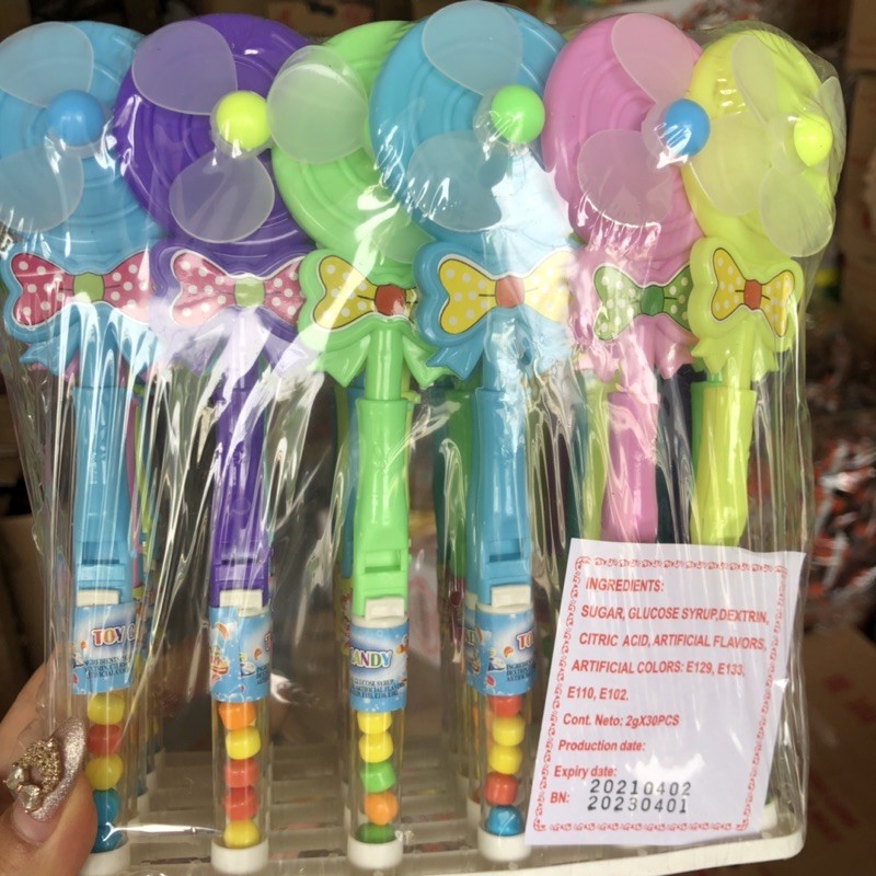 Lốc 30 chiếc kẹo xê kèm chonh chóng hình kẹo mút