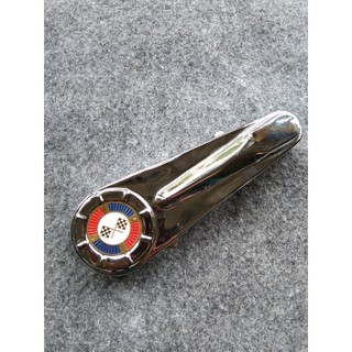Phụ kiện logo cho xe vespa