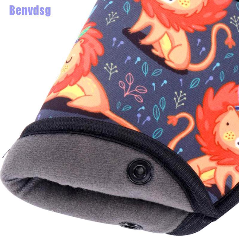 Miếng đệm bọc dây an toàn xe hơi có thể điều chỉnh cho bé