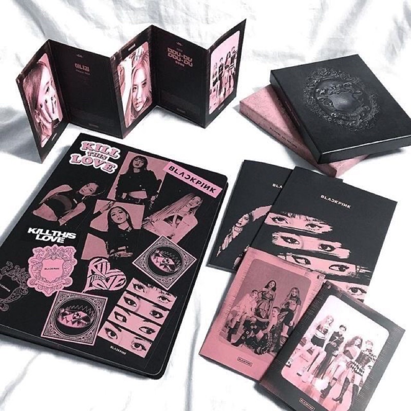 Ảnh thần tượng Kill this love hai màu đen hồng