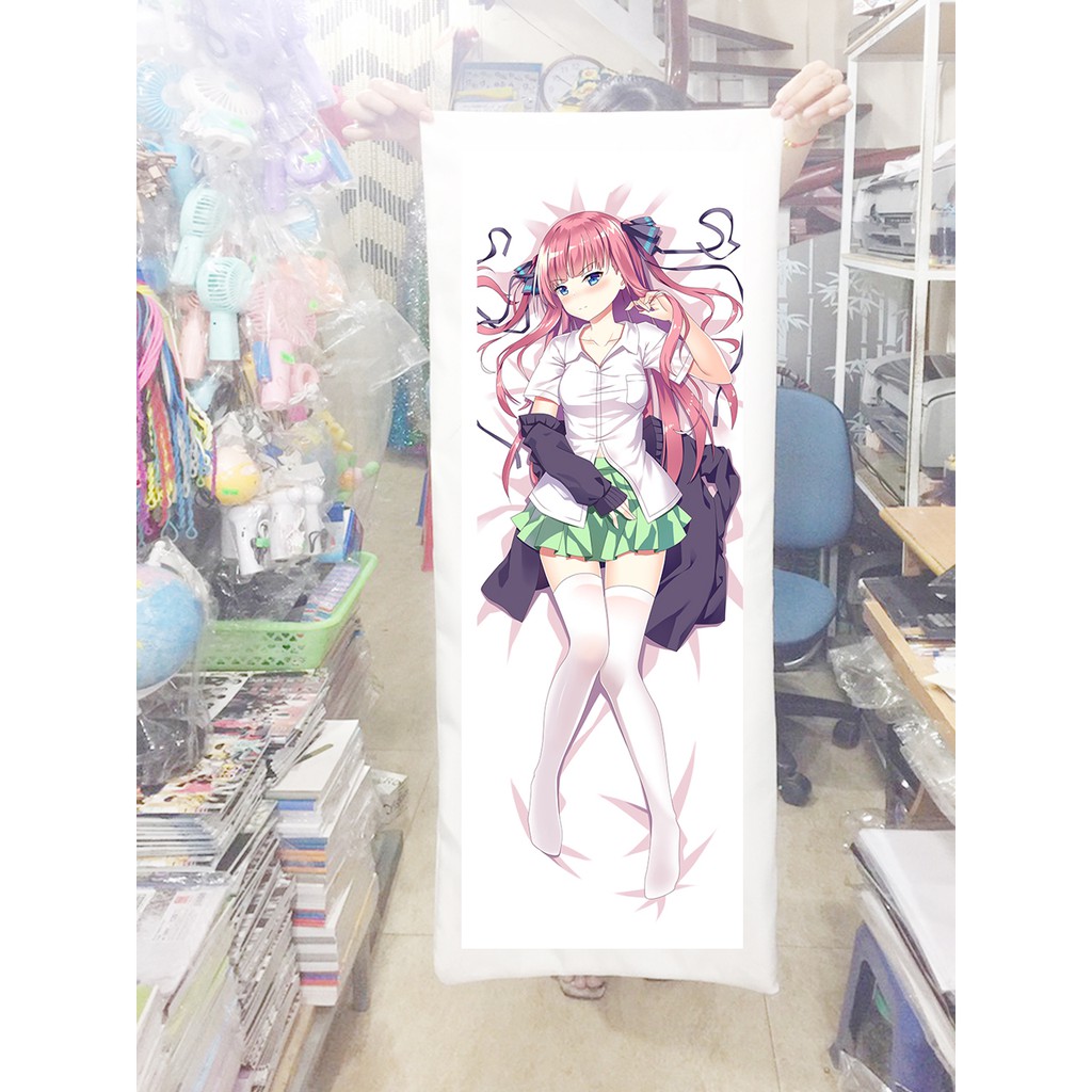 Gối ôm dài anime Nakano Nino 1mx40cm Go-Toubun no Hanayome Nhà Có Năm Nàng Tiên (Tặng 1 poster hoặc 1 huy hiệu)