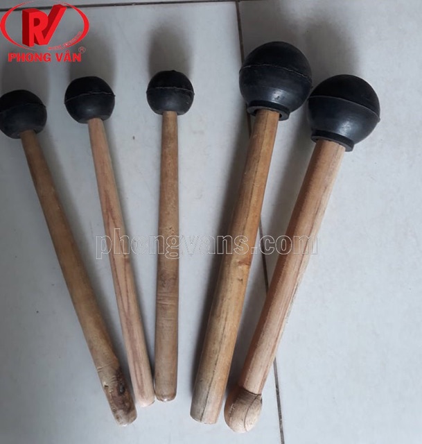 Dùi gõ chiêng to