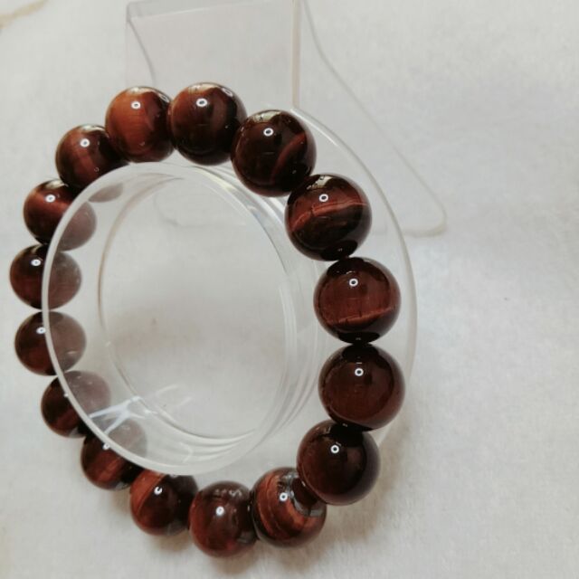 MẮT HỔ ĐỎ