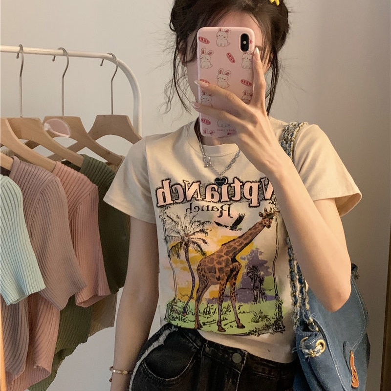 Áo Thun Ngắn Tay In Họa Tiết Hươu Cao Cổ Cổ Điển Dành Cho Nữ