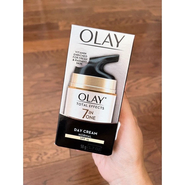 KEM DƯỠNG FACE OLAY BAN NGÀY
