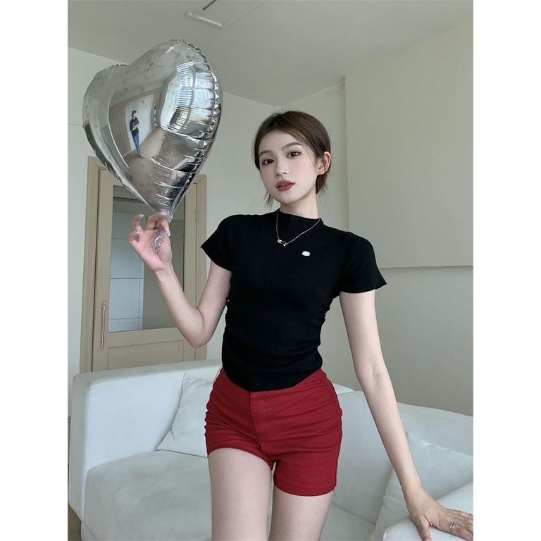 Áo Ngắn Tay Cổ Lọ Ôm Dáng Xinh Xắn Dành Cho Nữ