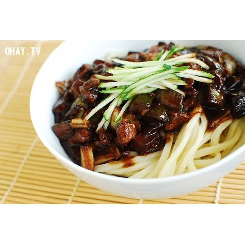 200g sốt tương đen osajang