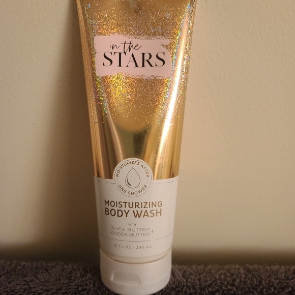 Xịt Thơm Bath And Body Works In the stars 236ml