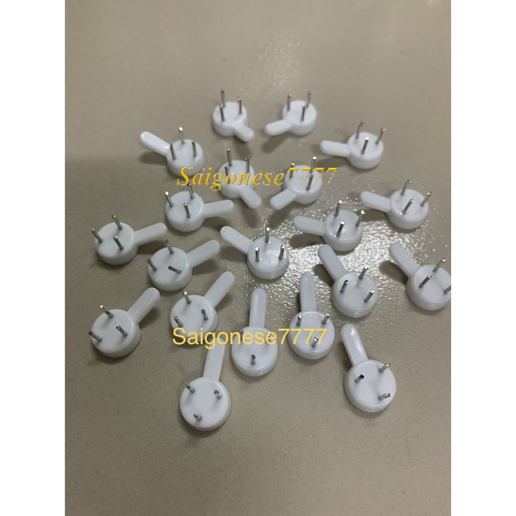 20 Đinh Ghim 3 Chấu Móc Treo Khung Tranh Vật Dụng Tiện Lợi Không Cần Khoan Tường Frame Picture Hanger