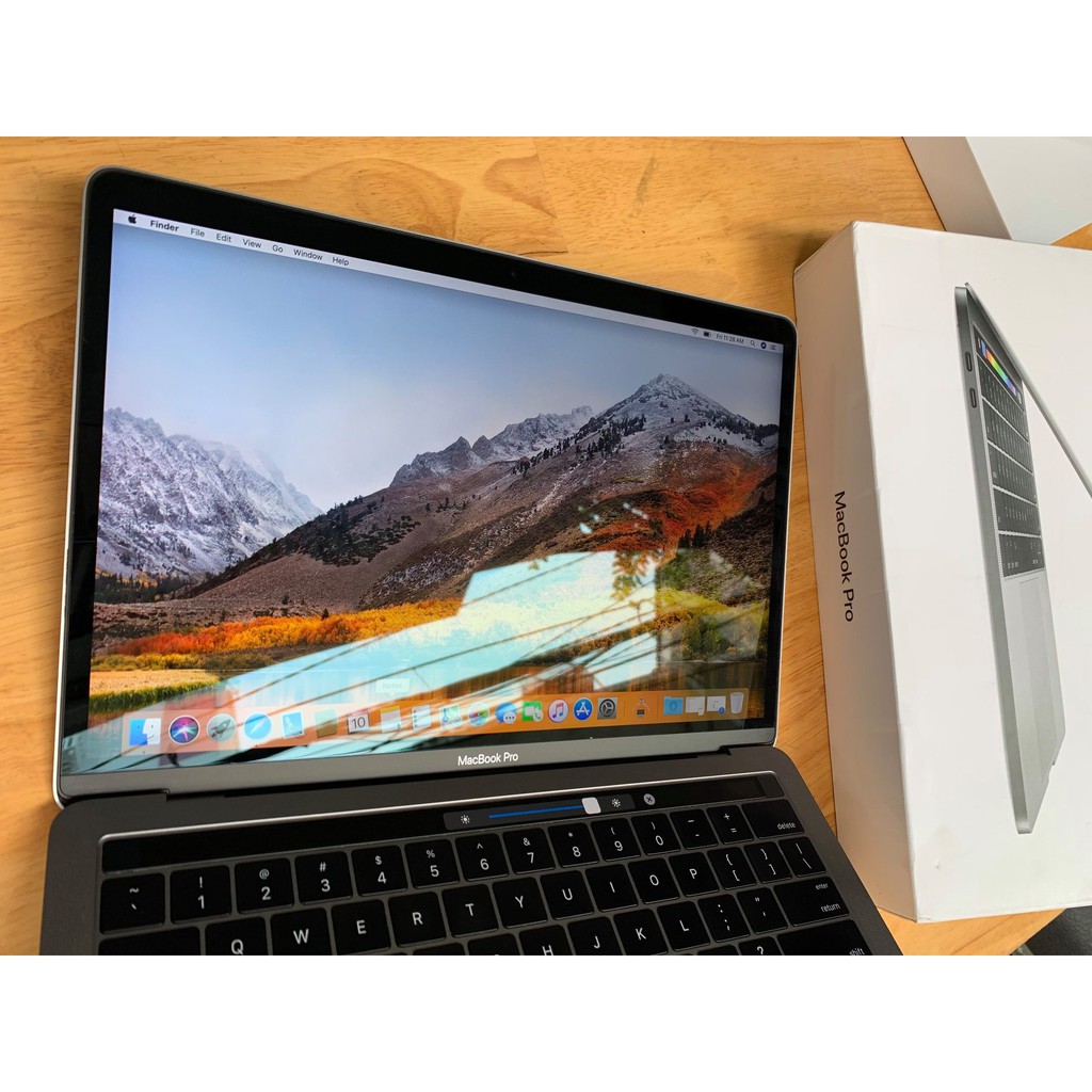 => macbook Pro 2016, 13,3in, i7 - 3.3G, 16G, 1T, Touch bar, giá rẻ