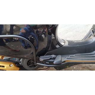 Gác Chân Xếp Vespa