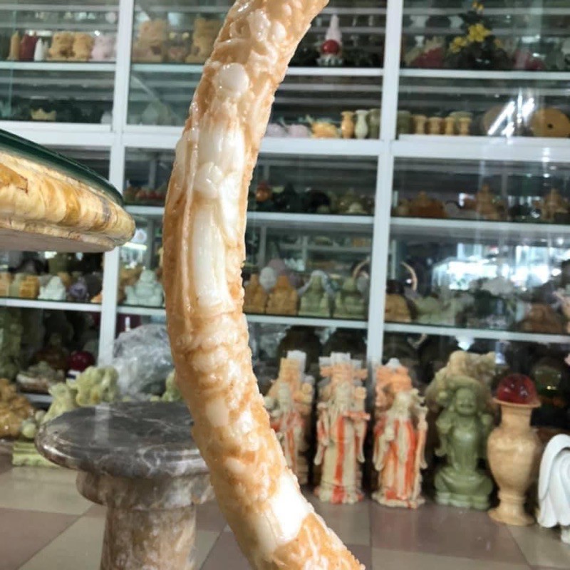 Cặp Kỳ Lân  Ngậm Ngà Đá Đúc - cao 43.5cm