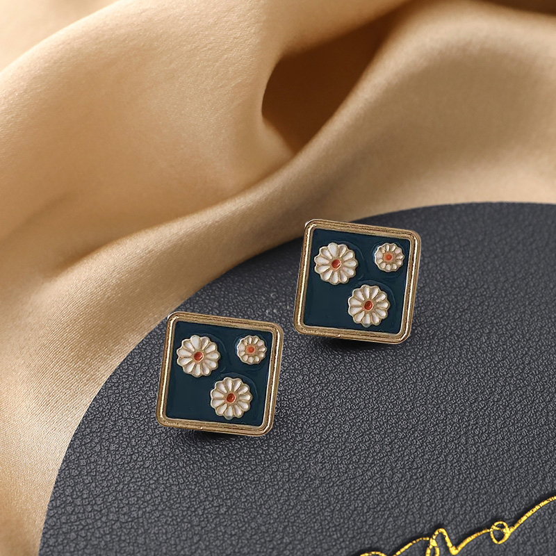 Bông tai chốt xỏ bạc 925 màu xanh dương họa tiết hoa cúc thời trang phong cách Hàn Quốc