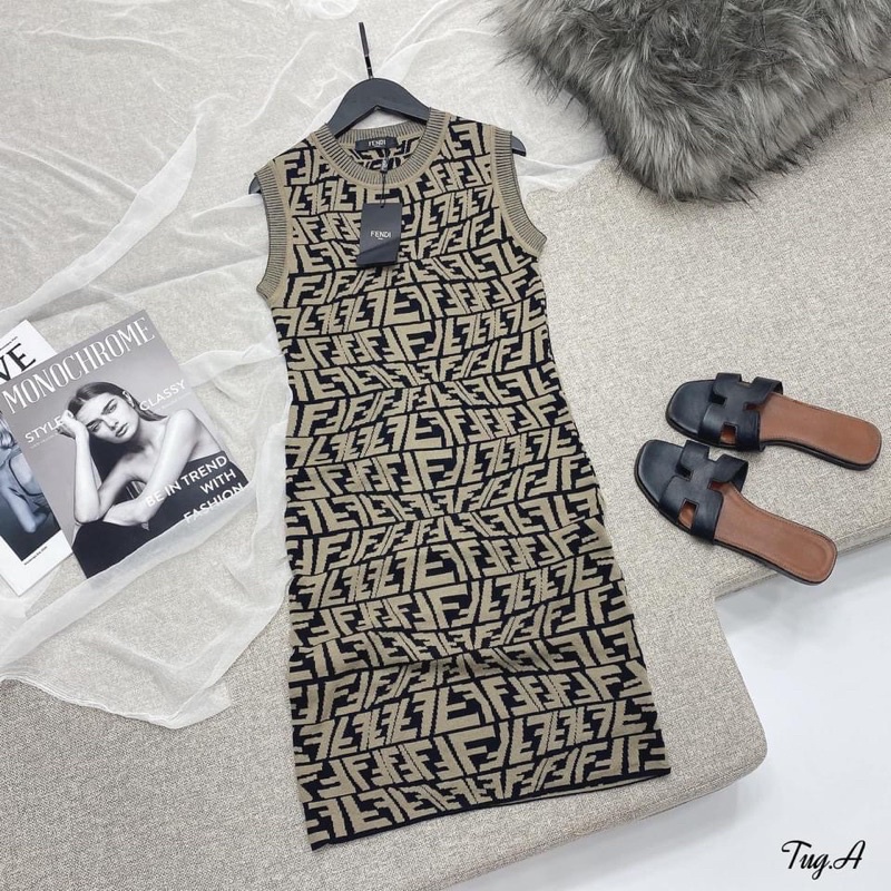 Đầm Len Fendi Cao Cấp