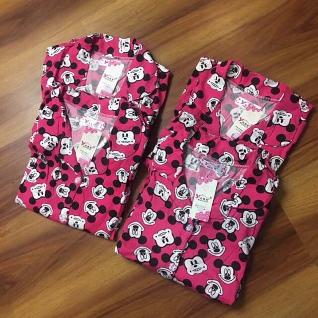 Set mặc nhà Mickey