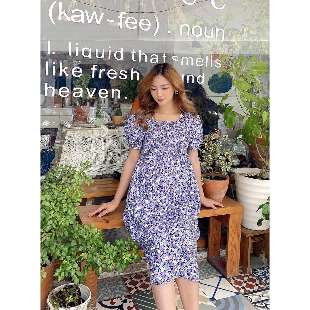 Đầm Bầu hoa nhún ngực tiêu thư.