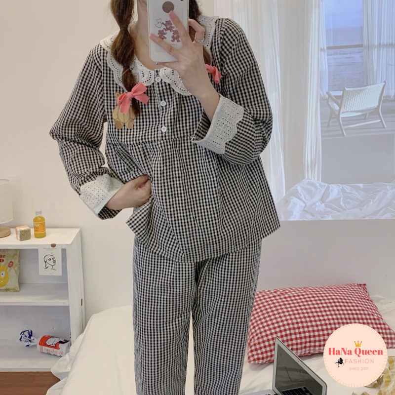Bộ đồ dài tay hoạ tiết kẻ kẻ phối cổ ren cực xinh (Hàng có sẵn)