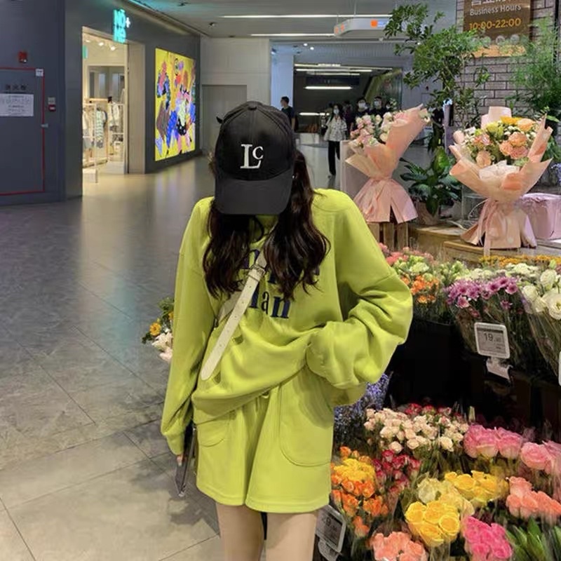 Set quần áo màu xanh nõn chuối