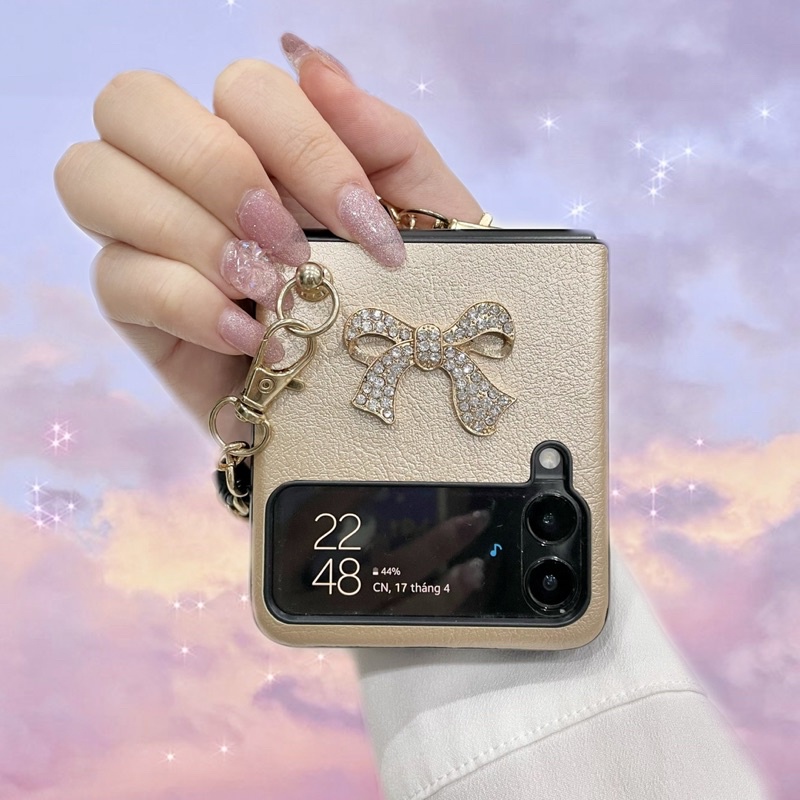 [SẴN] Ốp Samsung Z Flip 3 / Z Flip 4 chất liệu da, dây xách Z Flip3 / ZFlip3 / Z Flip4