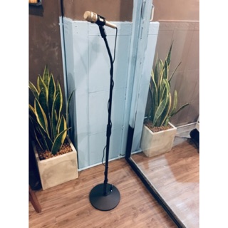 Chân micro đứng Newnabie NB213 loại tốt
