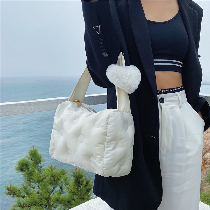 Túi may nổi họa tiết bánh trứng hình vuông dây kéo thời trang cho nữ