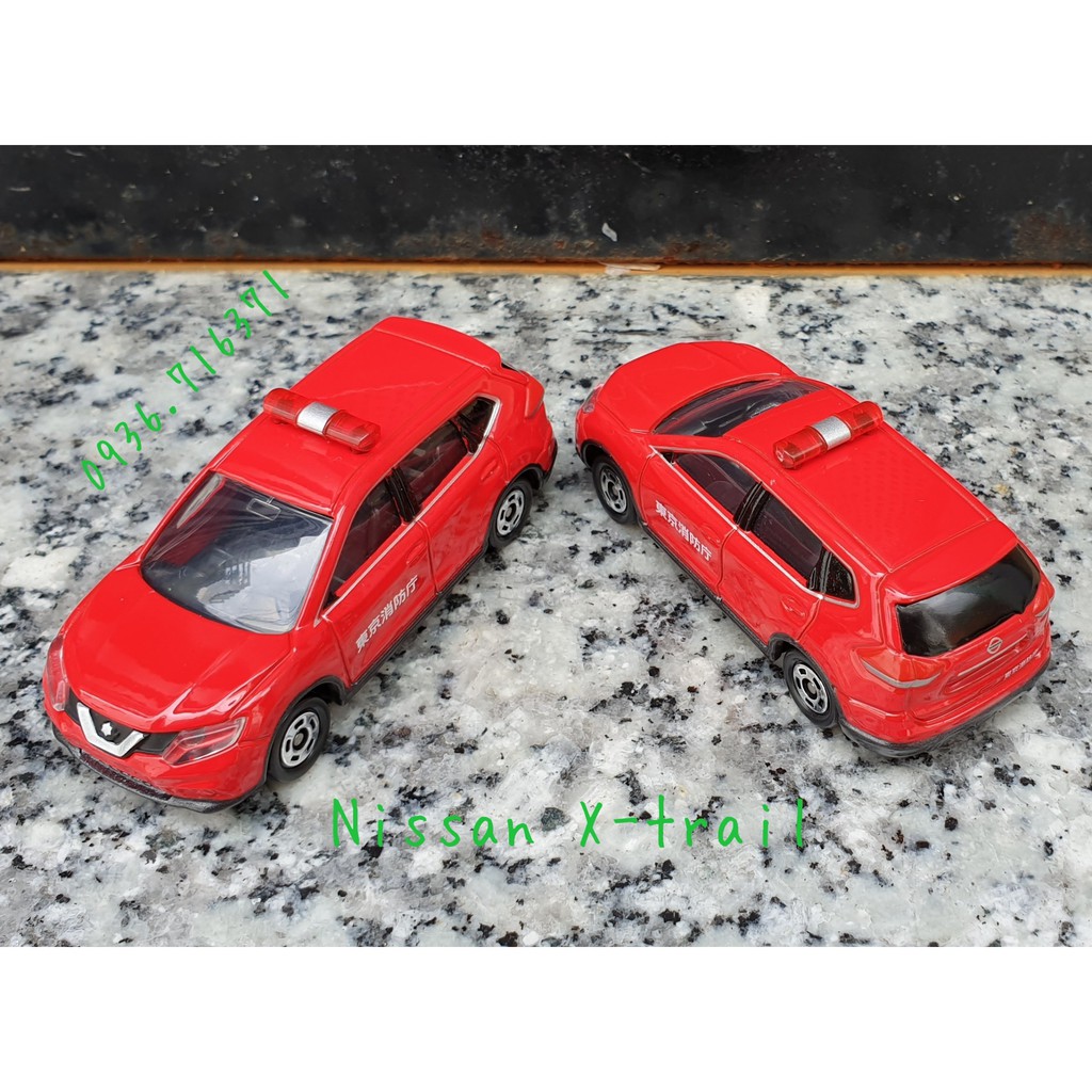 Mô hình xe cứu hỏa Nissan tomica Nhật Bản