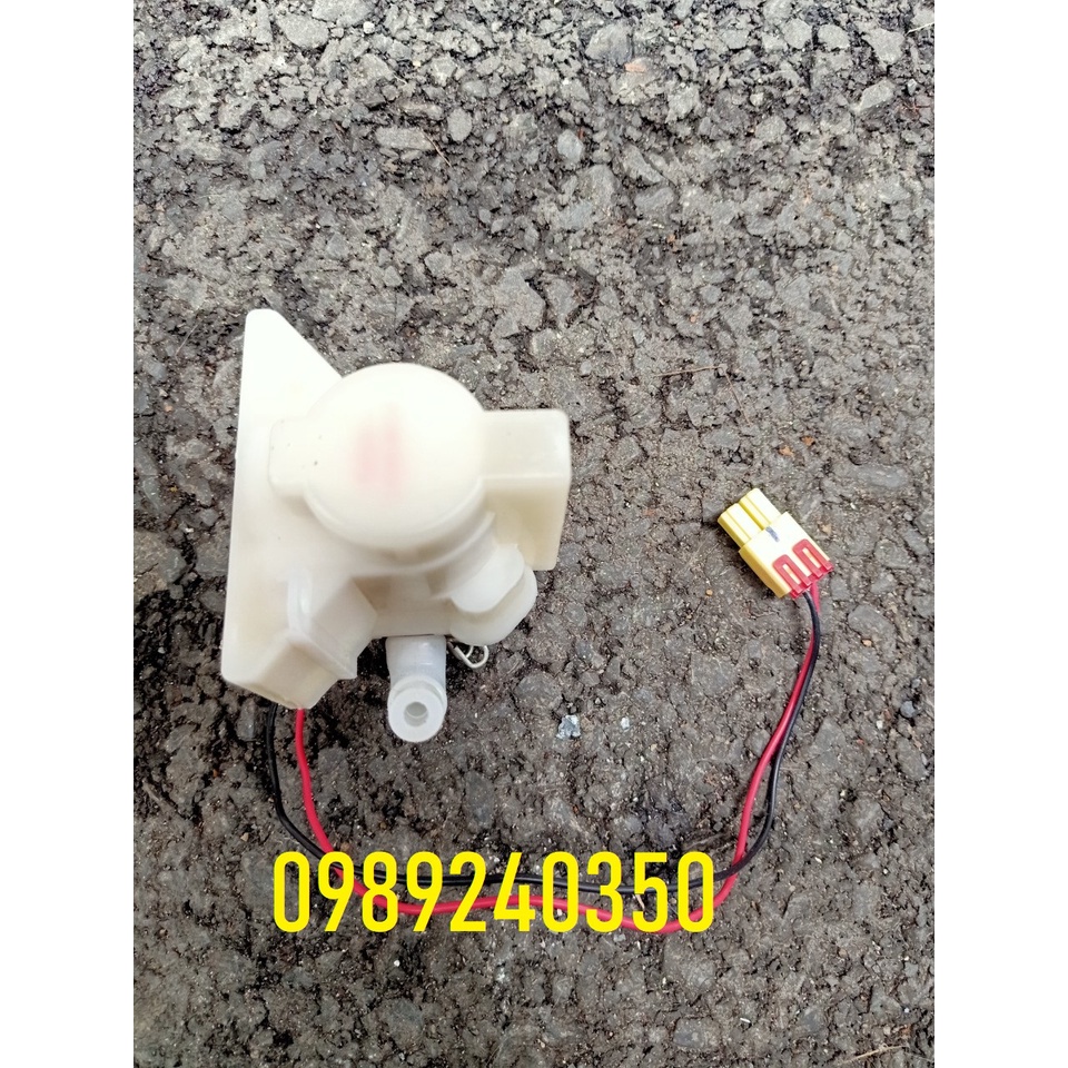 Bơm nước lên tủ lạnh Samsung chính hãng